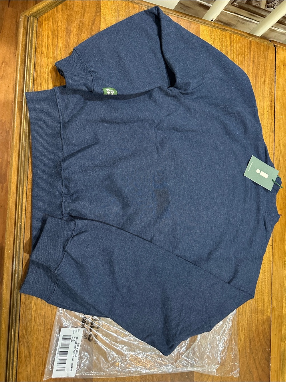 Daily Drills navy/denim mock neck XS/S Brand New - Picture 3 of 5